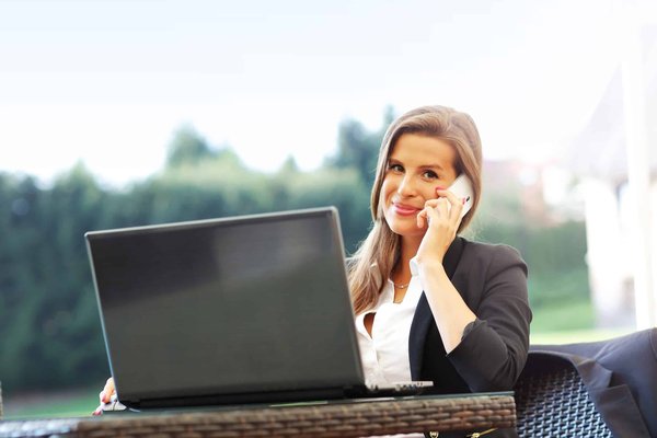 Quali sono le tattiche di negoziazione per fornitori nel settore della moda?